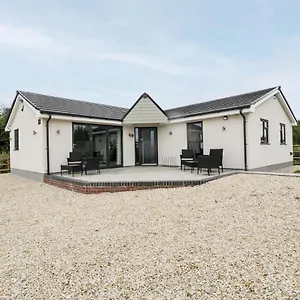  Holiday home Strawberry Stables United Kingdom